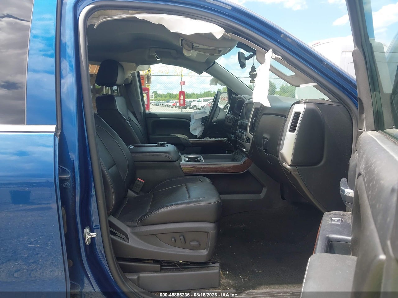 2017 GMC SIERRA 1500 SLT · 5/11