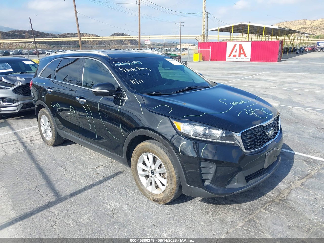 5XYPG4A36KG****** · 2019 KIA SORENTO 2.4L LX