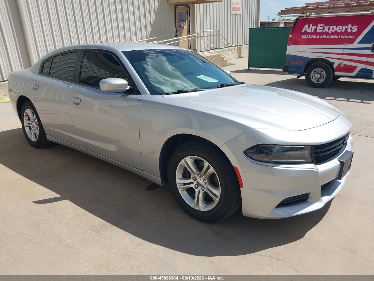 2C3CDXBG9LH****** · 2020 DODGE CHARGER SXT RWD