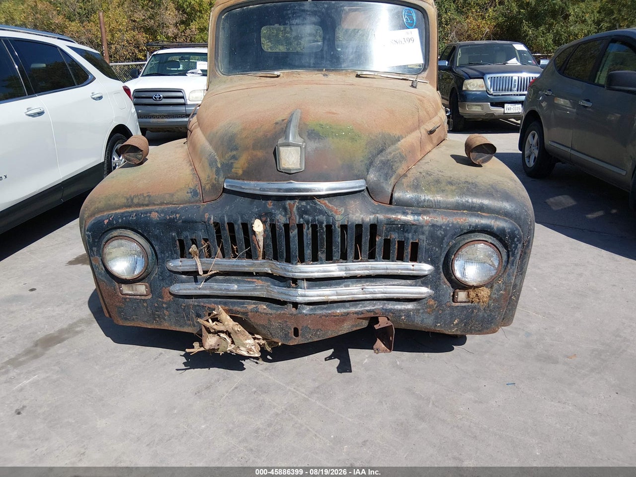1952 INTERNATIONAL HARVESTER · 6/10