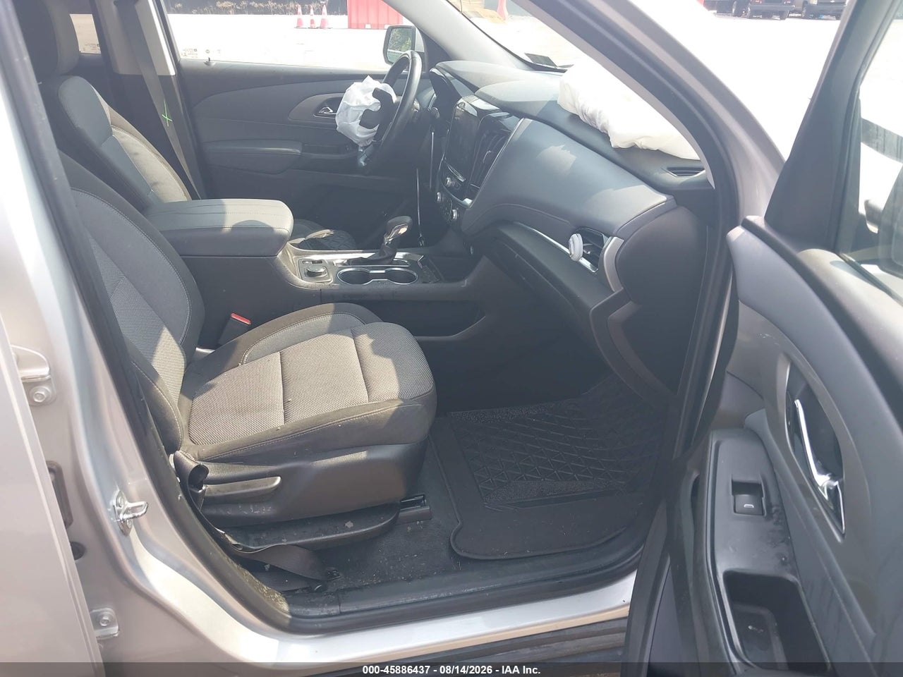 2021 CHEVROLET TRAVERSE AWD LT CLOTH · 5/11