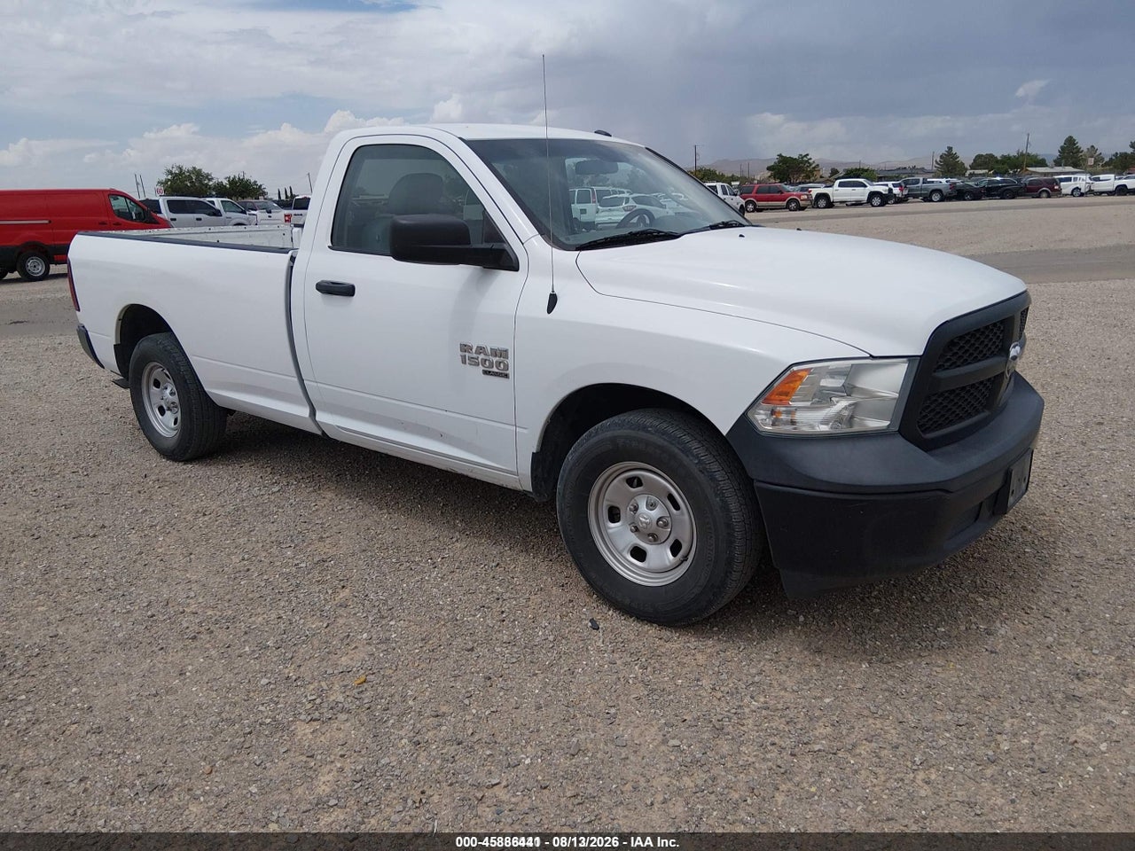 3C6JR6DG6KG****** · 2019 RAM 1500 CLASSIC TRADESMAN  4X2 8' BOX