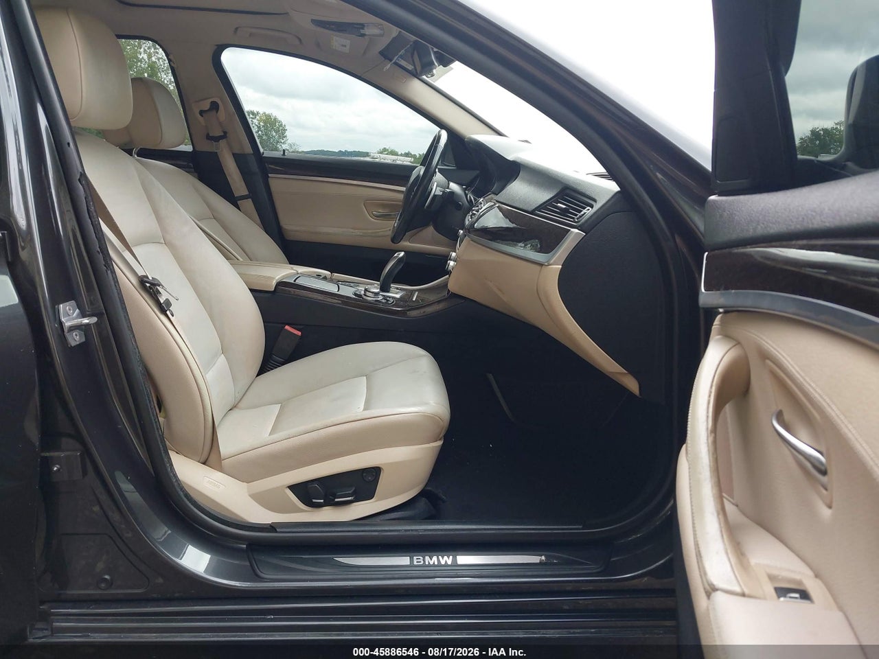 2013 BMW 528I XDRIVE · 5/11