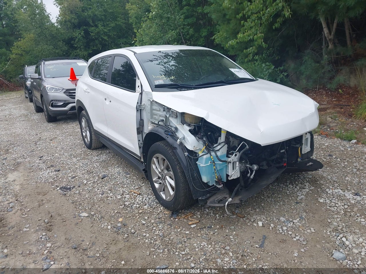 KM8J23A45HU****** · 2017 HYUNDAI TUCSON SE