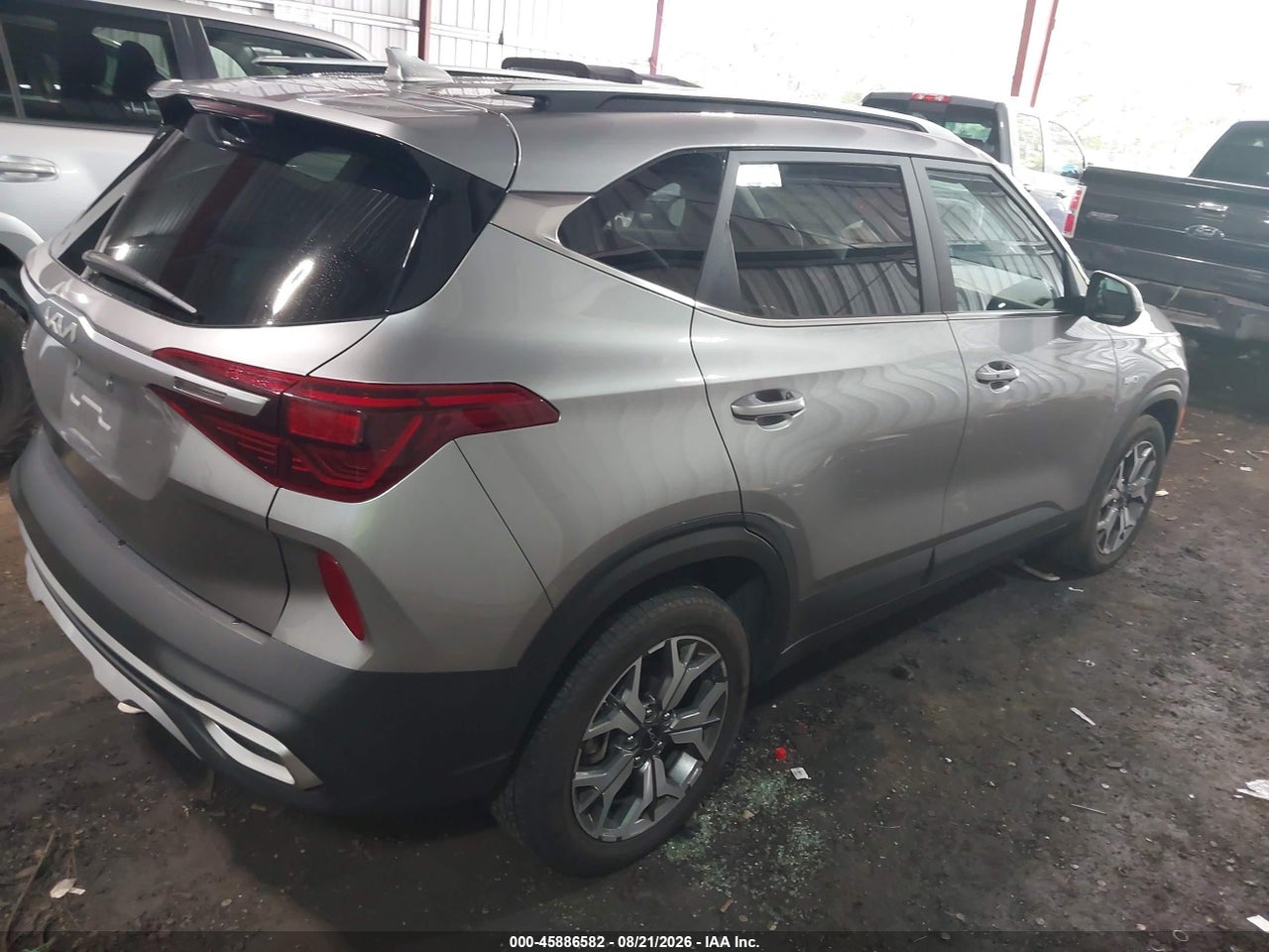 2023 KIA SELTOS EX · 4/11