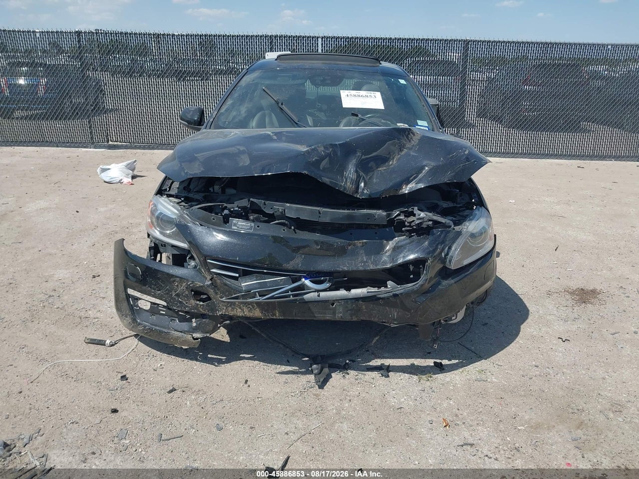 2015 VOLVO S60 T5 PLATINUM · 6/10