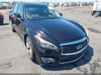 JN1BY1AP3GM****** · 2016 INFINITI Q70 3.7