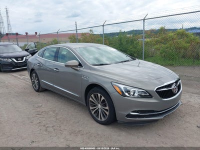 1G4ZP5SS8HU****** · 2017 BUICK LACROSSE ESSENCE