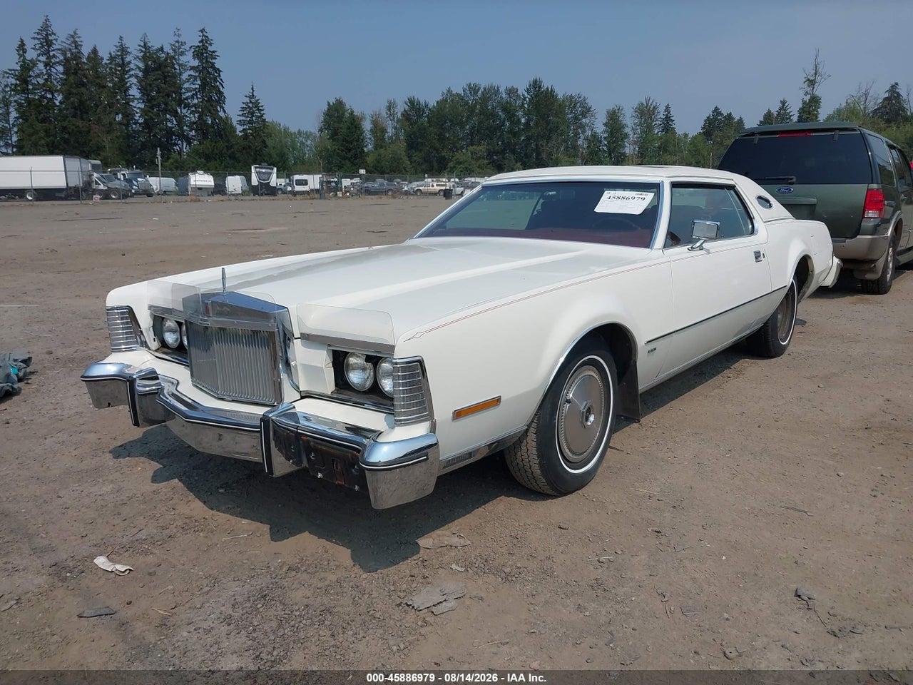1976 LINCOLN CONTINENTAL · 2/11