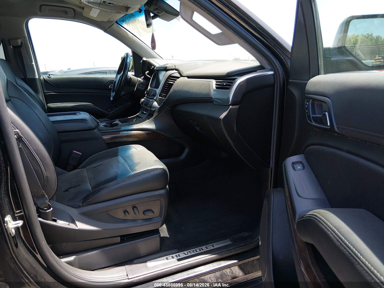 2019 CHEVROLET SUBURBAN LT · 5/11