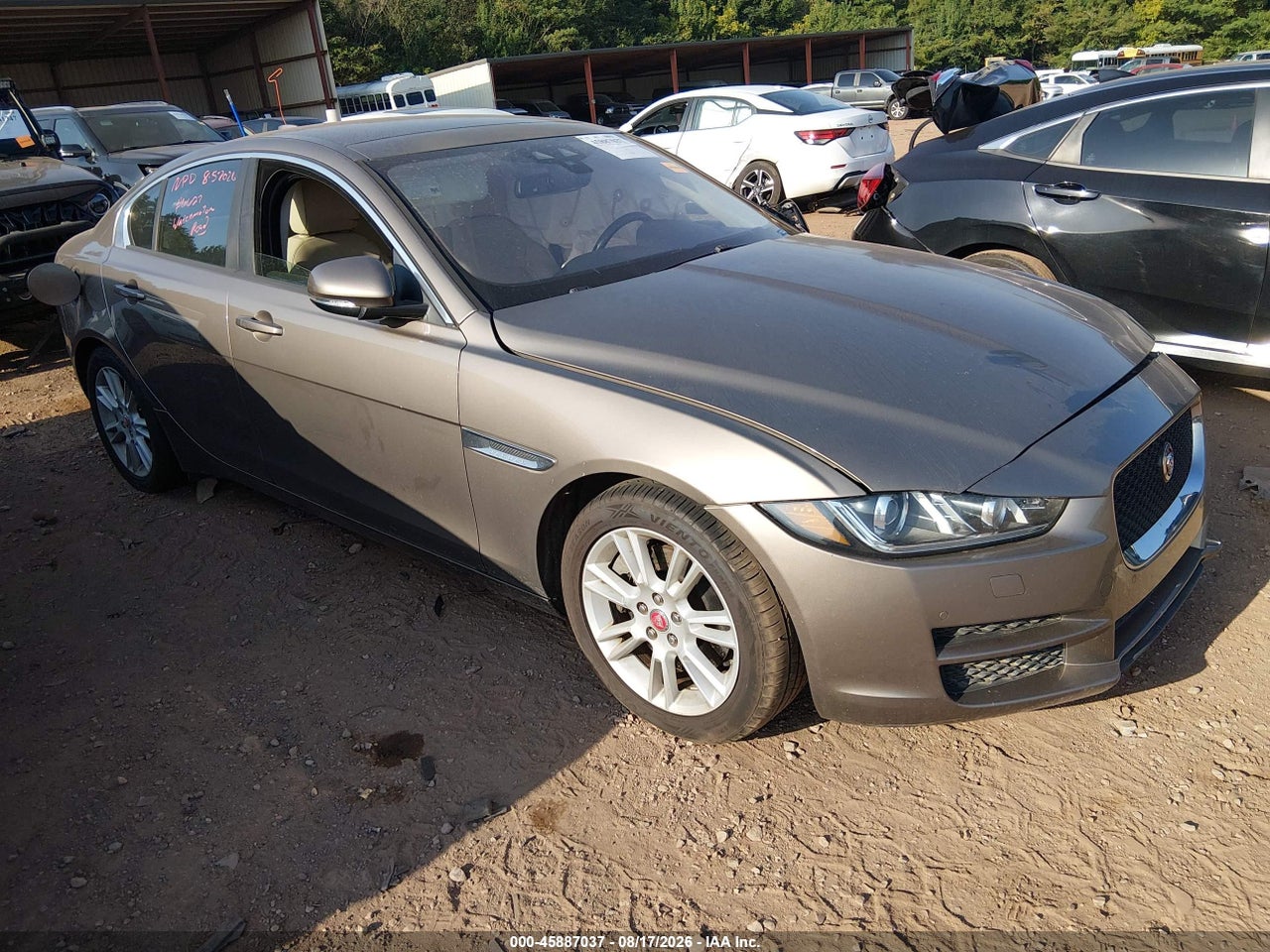SAJAD4BG2HA****** · 2017 JAGUAR XE 25T PREMIUM