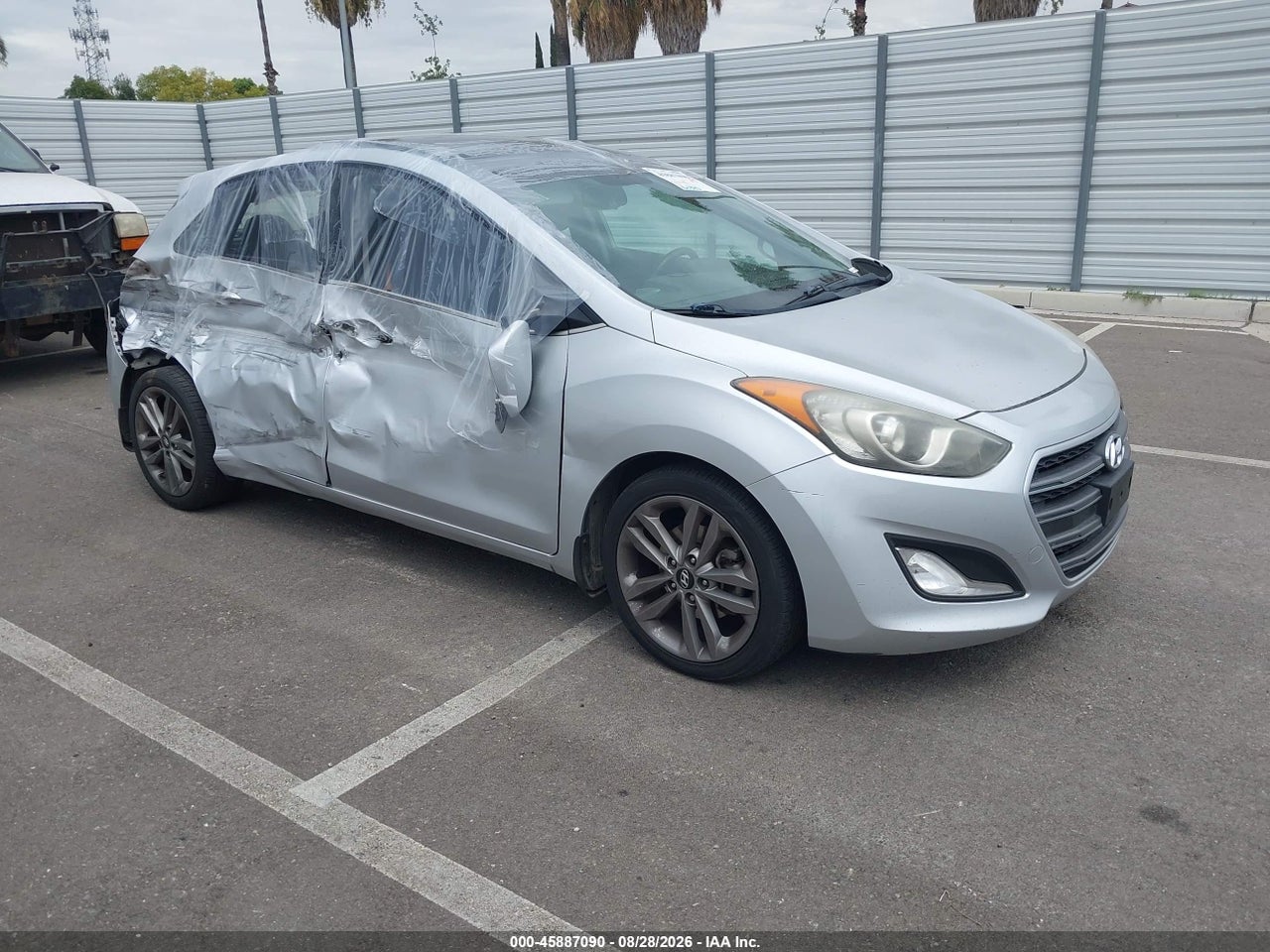KMHD35LH9GU****** · 2016 HYUNDAI ELANTRA GT