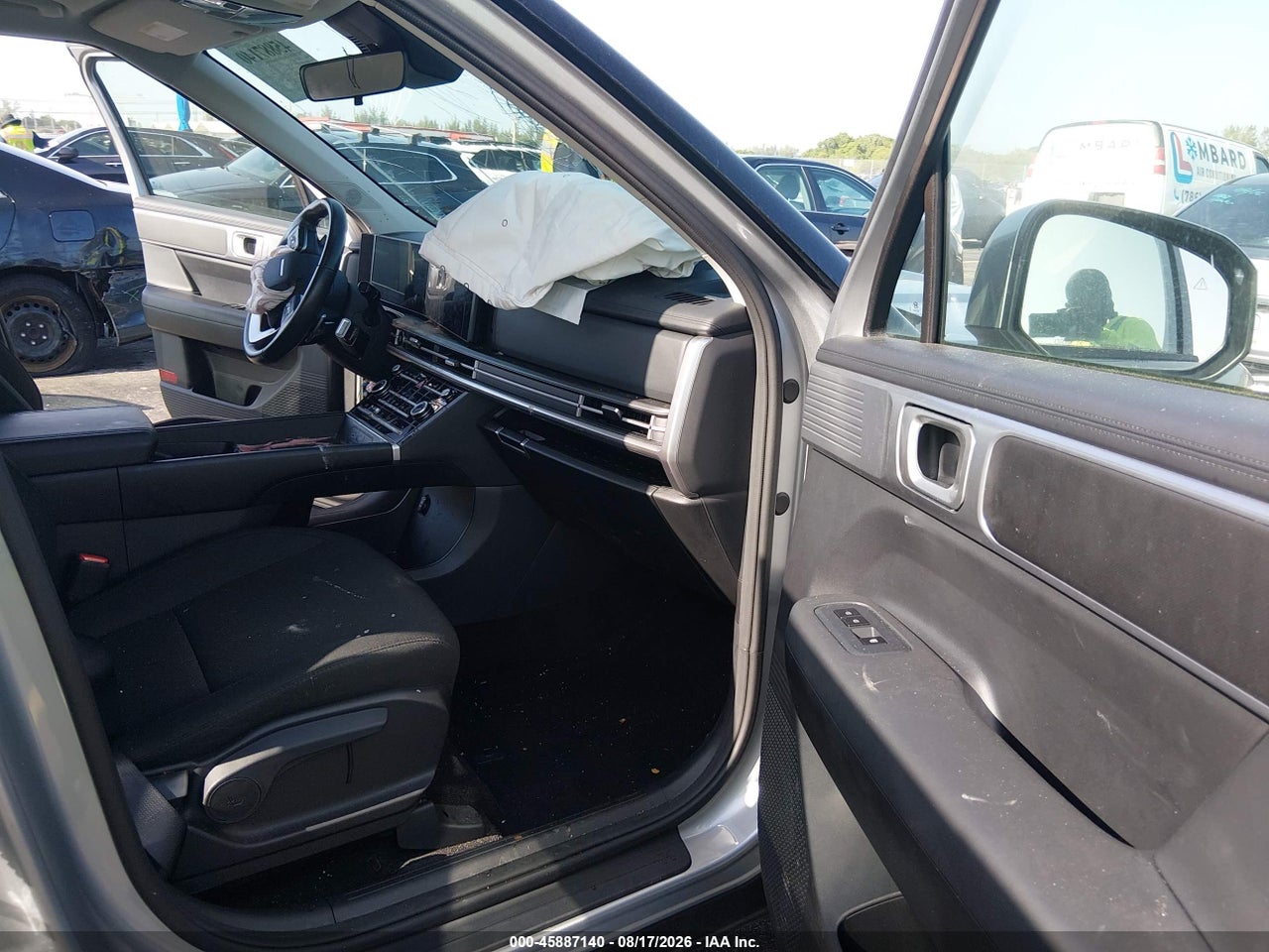 2026 HYUNDAI SANTA FE SE · 5/11