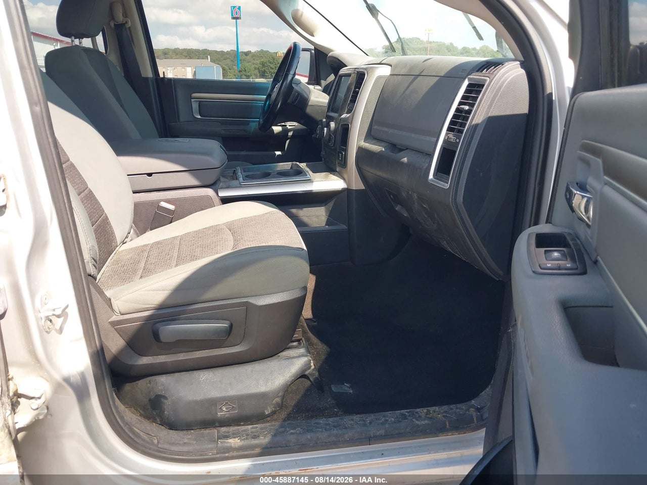 2014 RAM 1500 BIG HORN · 5/11