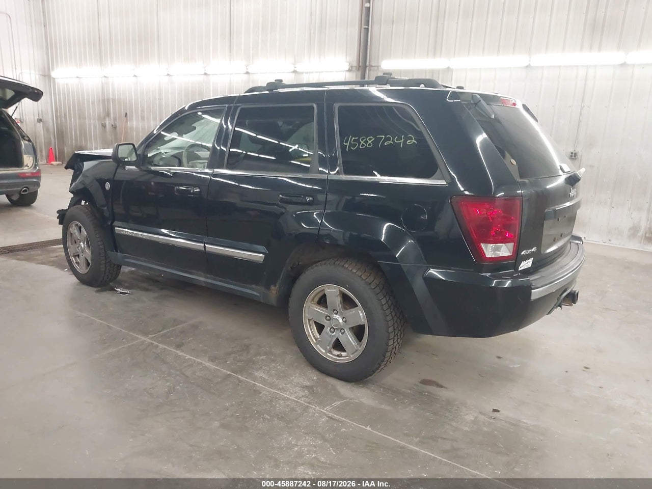 2005 JEEP GRAND CHEROKEE LIMITED · 3/11