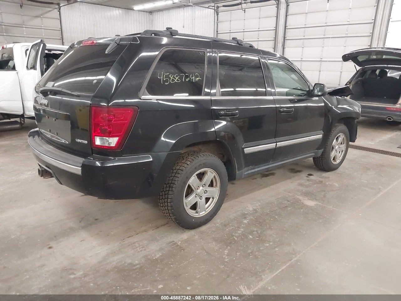 2005 JEEP GRAND CHEROKEE LIMITED · 4/11