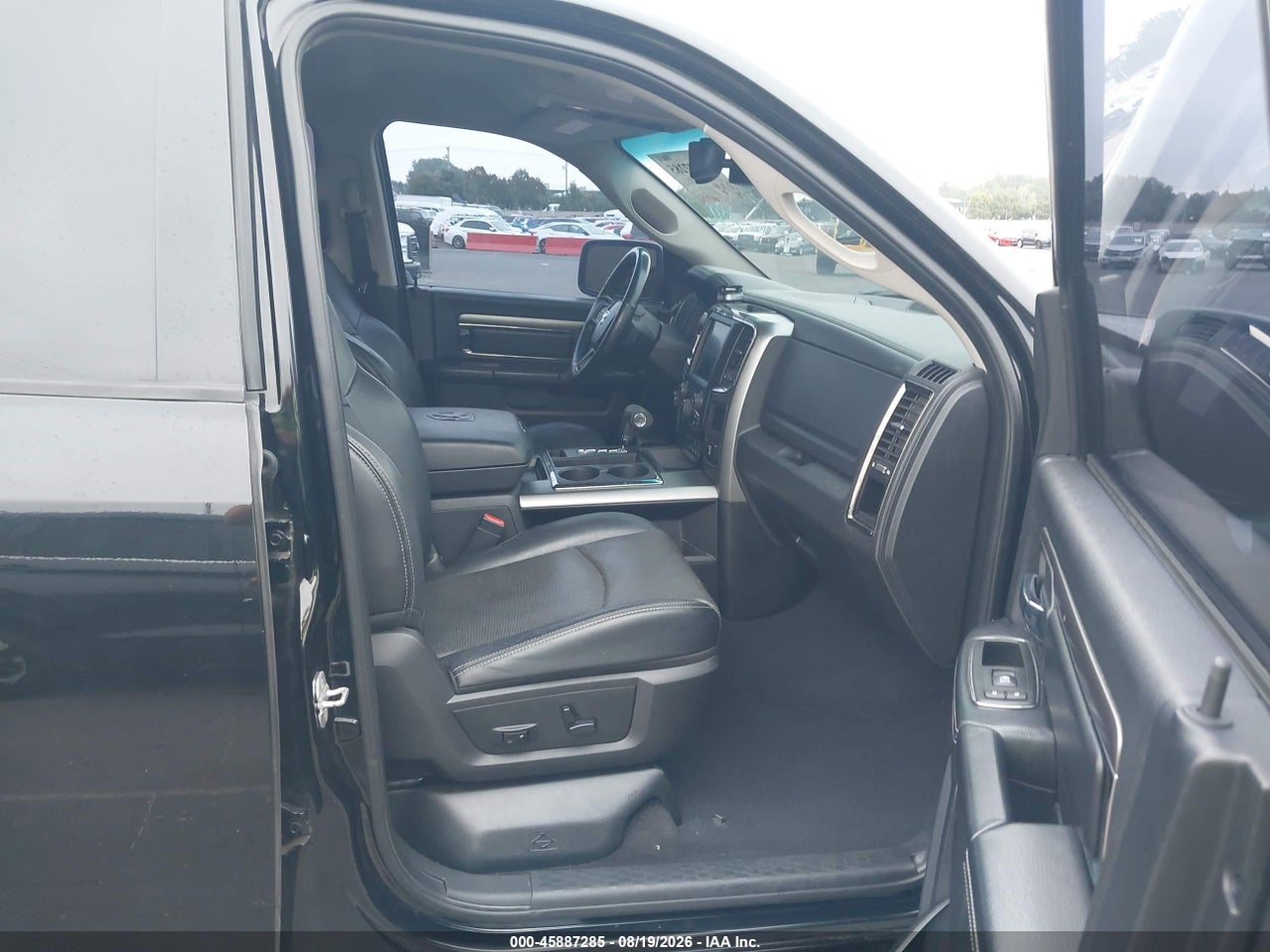 2013 RAM 1500 SPORT · 5/11