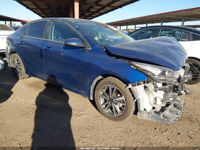 3KPF24AD3PE****** · 2023 KIA FORTE LXS