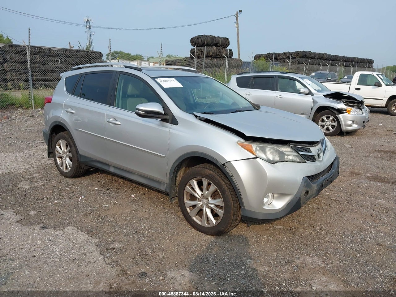 2T3DFREV9FW****** · 2015 TOYOTA RAV4 LIMITED