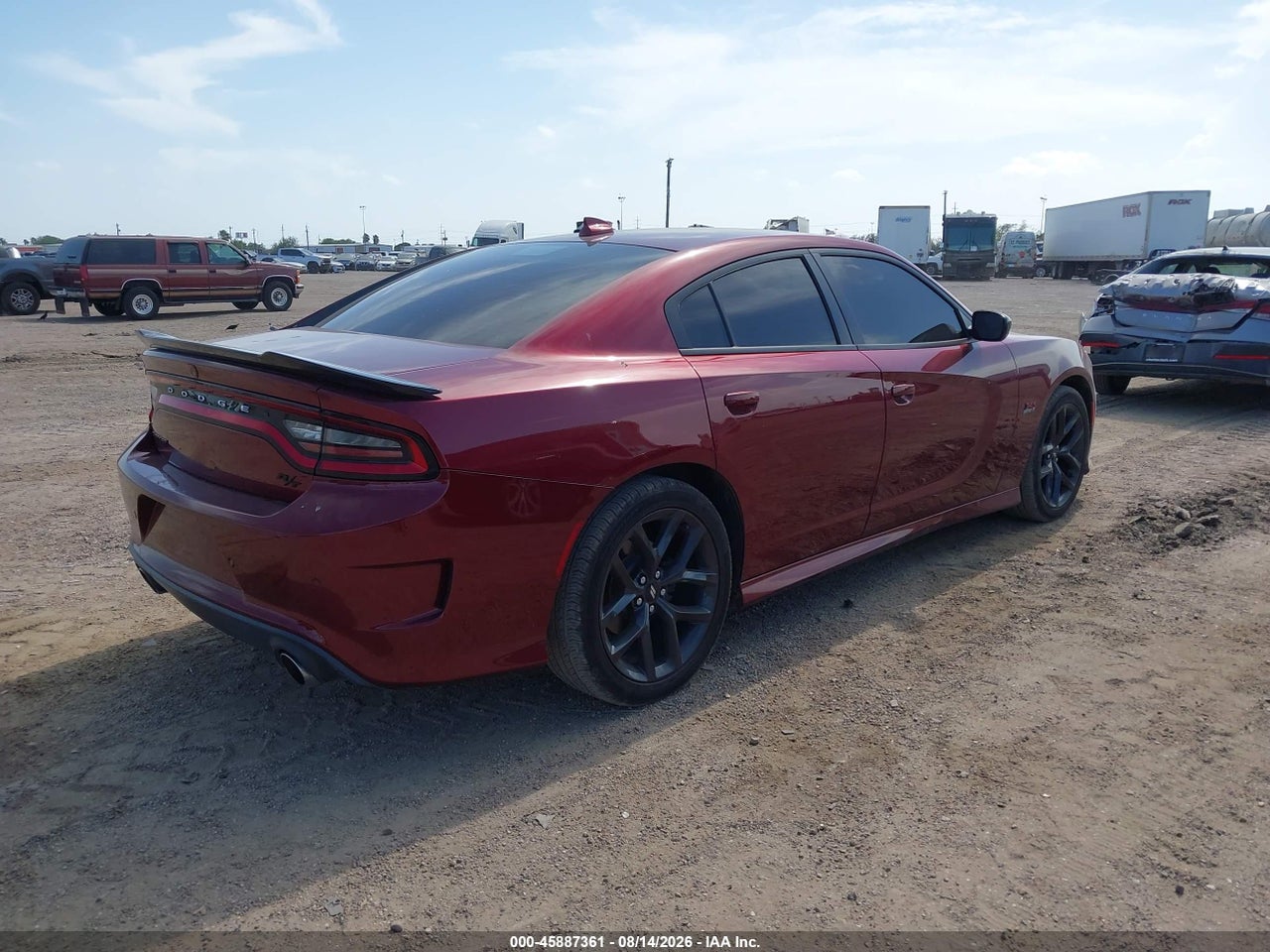 2019 DODGE CHARGER R/T RWD · 4/11