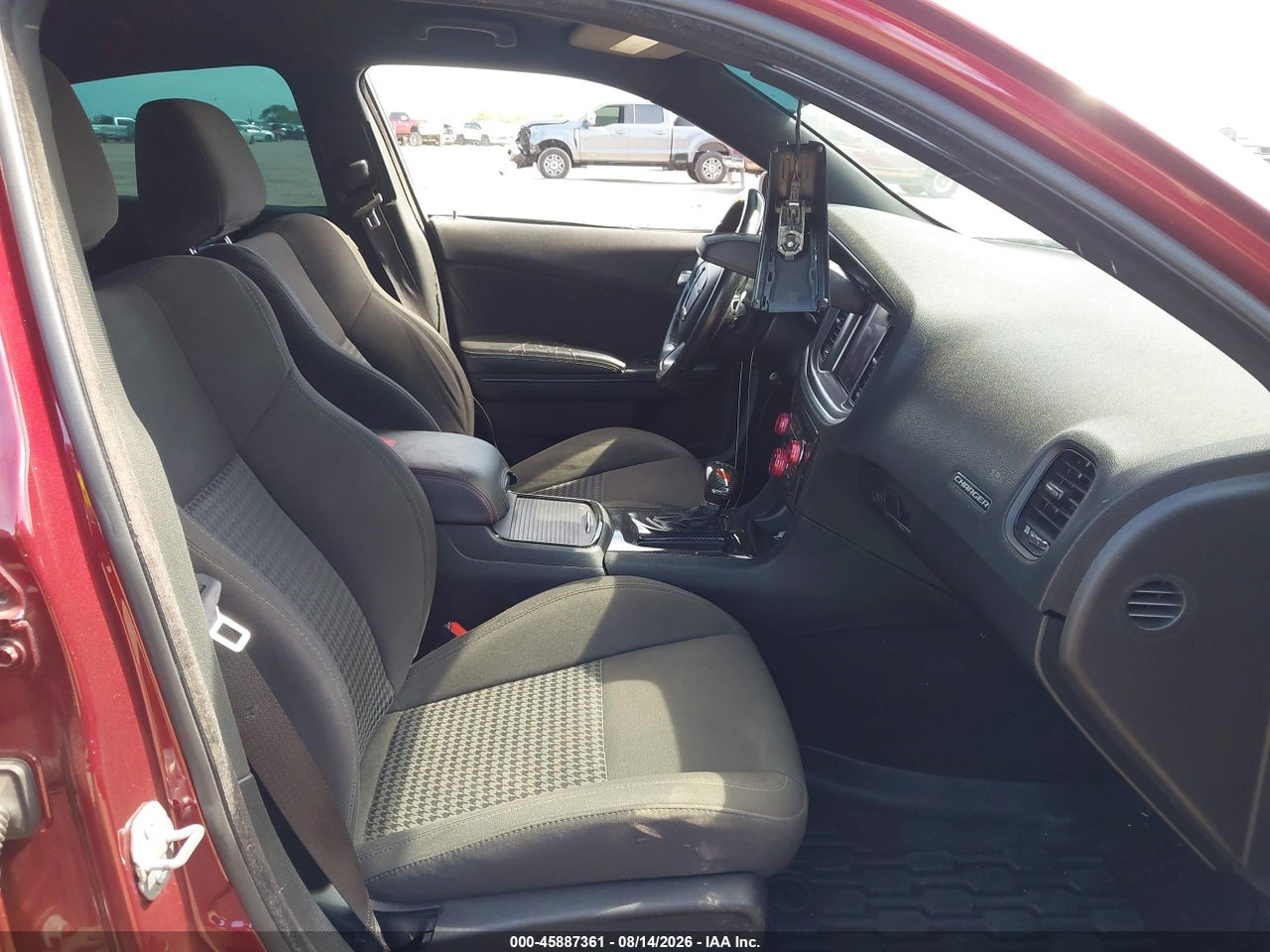2019 DODGE CHARGER R/T RWD · 5/11
