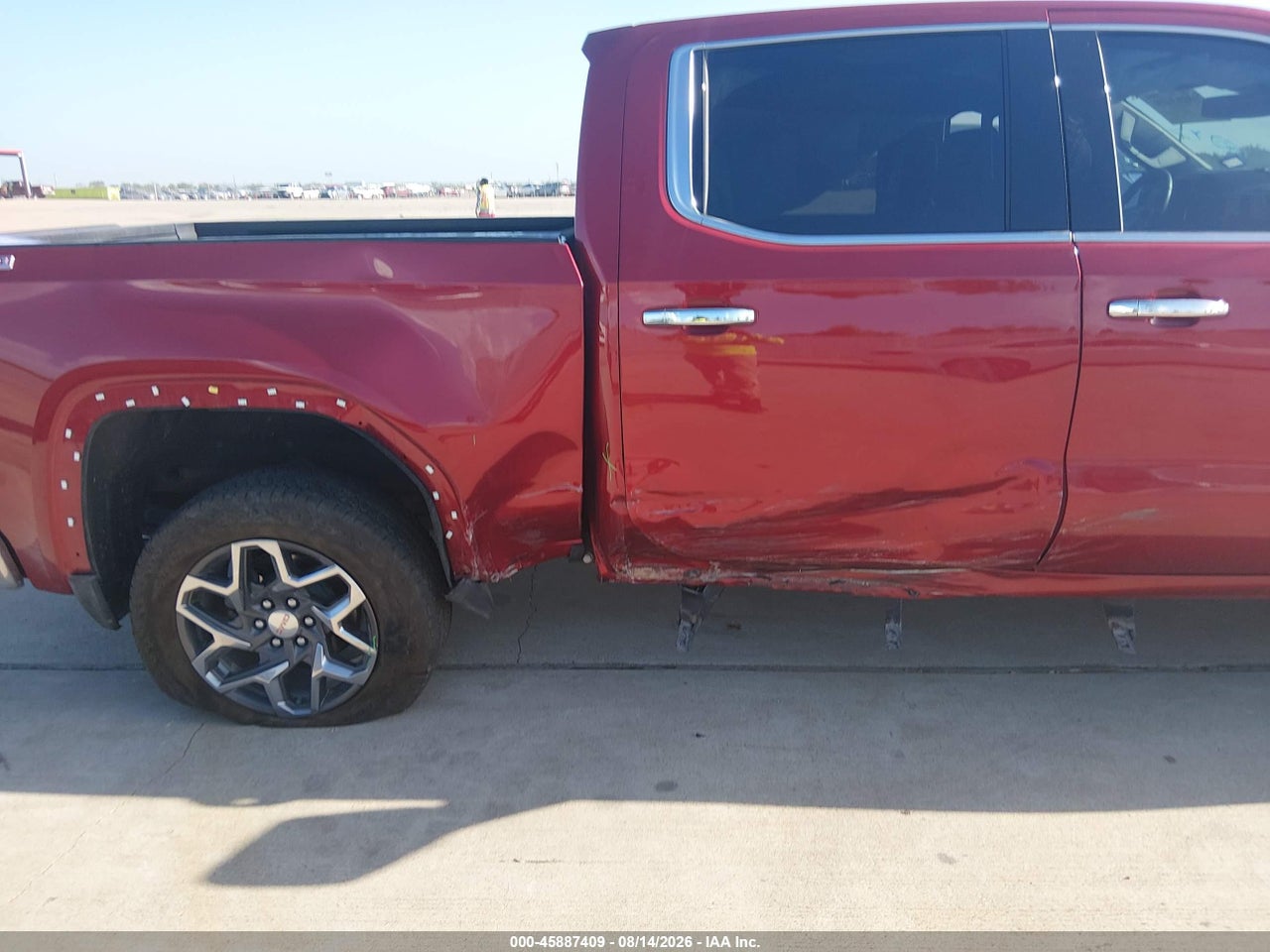 2026 GMC SIERRA 1500 , SHORT BED, SLT, 4WD · 6/11