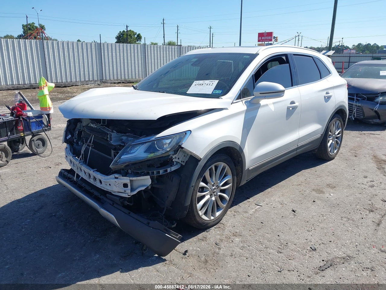 2015 LINCOLN MKC · 2/11
