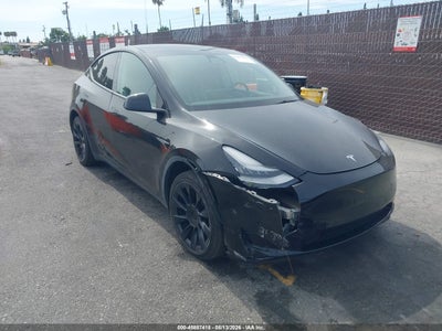 5YJYGDEE8MF****** · 2021 TESLA MODEL Y LONG RANGE DUAL MOTOR ALL-WHEEL DRIVE