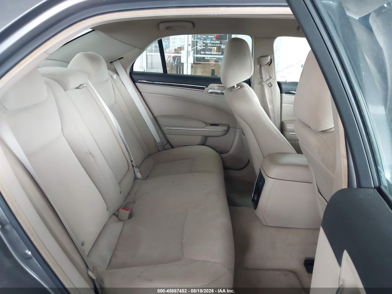 2C3CCAAG1CH****** · 2012 CHRYSLER 300 · 8/11