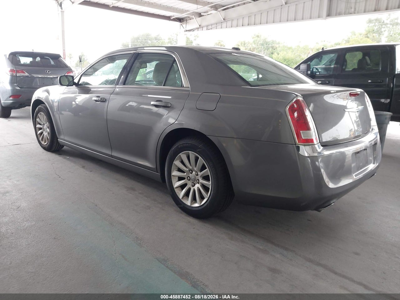 2C3CCAAG1CH****** · 2012 CHRYSLER 300 · 3/11