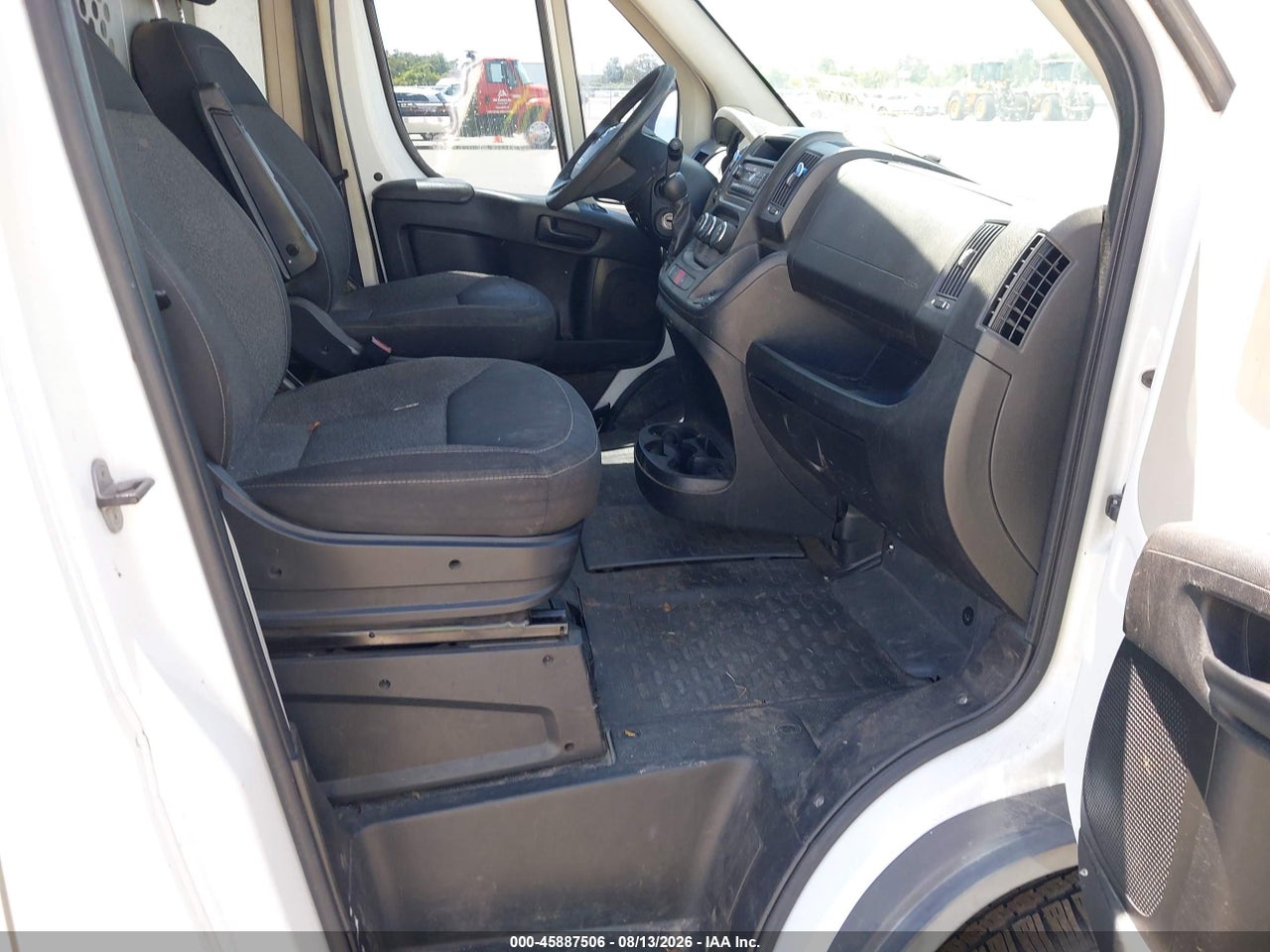 2016 RAM PROMASTER 1500 LOW ROOF · 5/11
