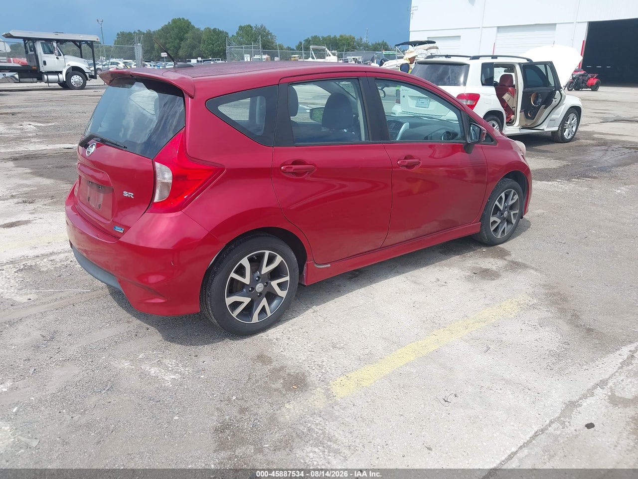 2015 NISSAN VERSA NOTE SR · 4/11