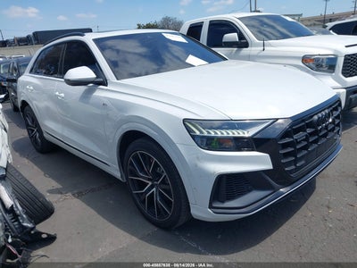 WA1EVAF15KD****** · 2019 AUDI Q8 55 PREMIUM