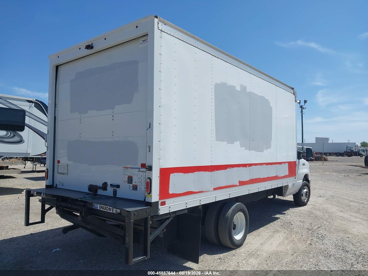 2022 FORD E-450 CUTAWAY   · 4/4