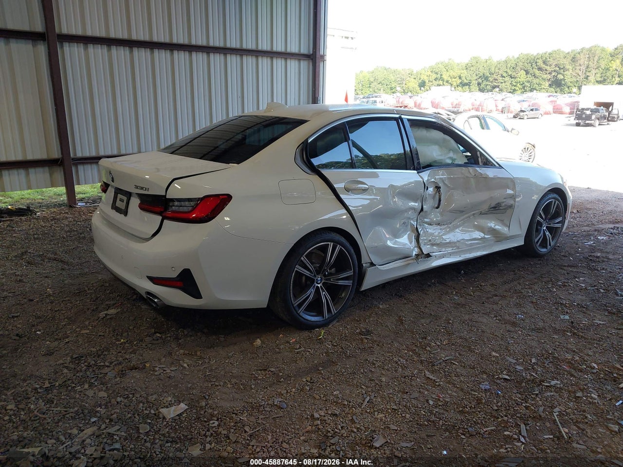 2021 BMW 330I · 4/10