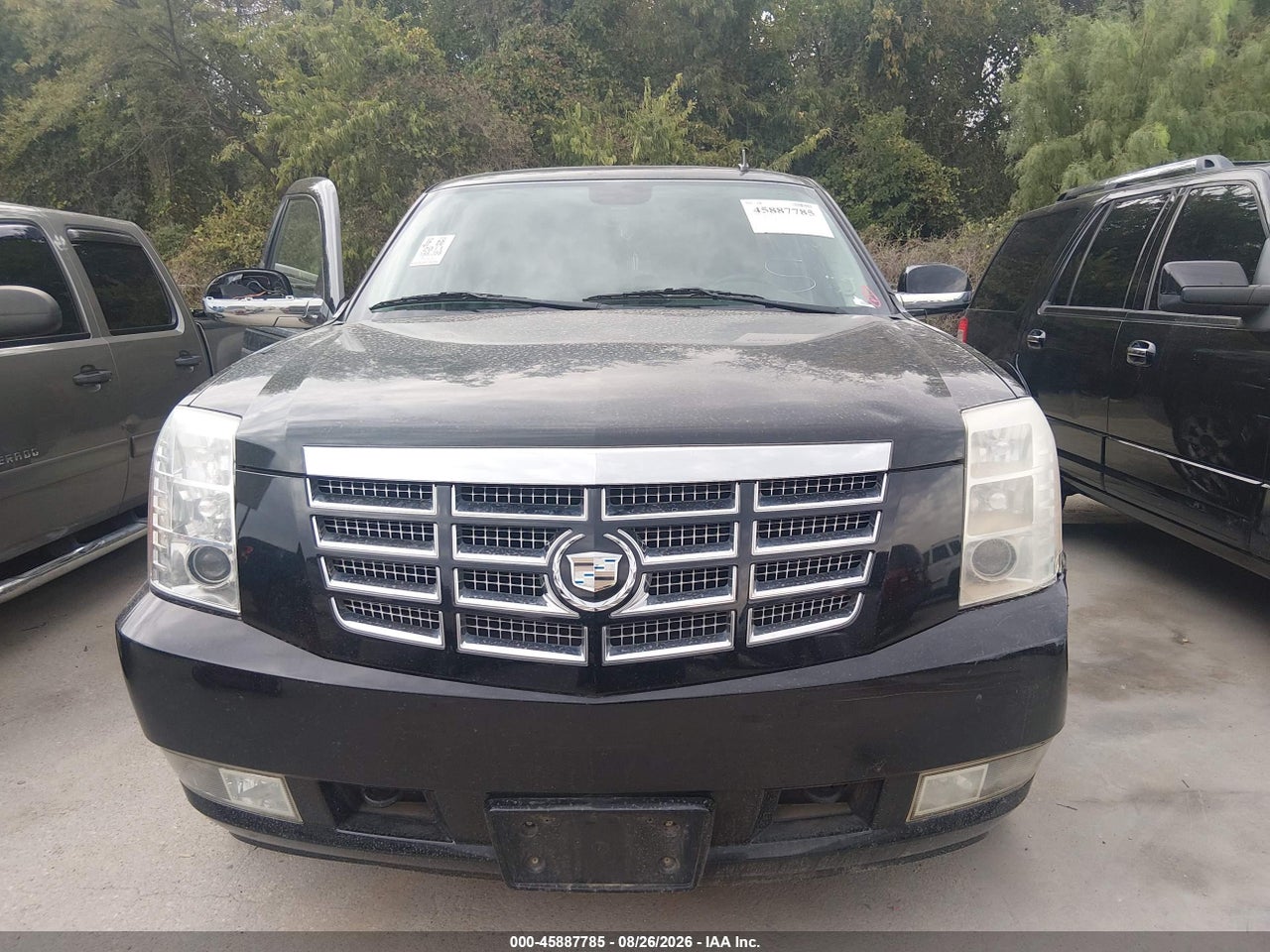 2011 CADILLAC ESCALADE PREMIUM · 6/11