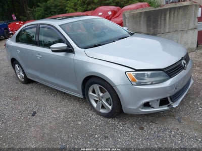 3VW3L7AJ0CM****** · 2012 VOLKSWAGEN JETTA 2.0L TDI