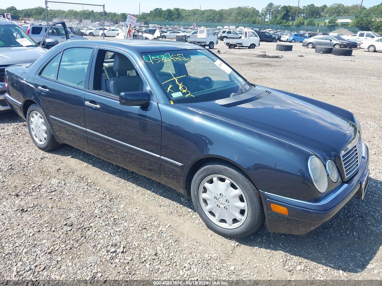 1996 MERCEDES-BENZ E 320