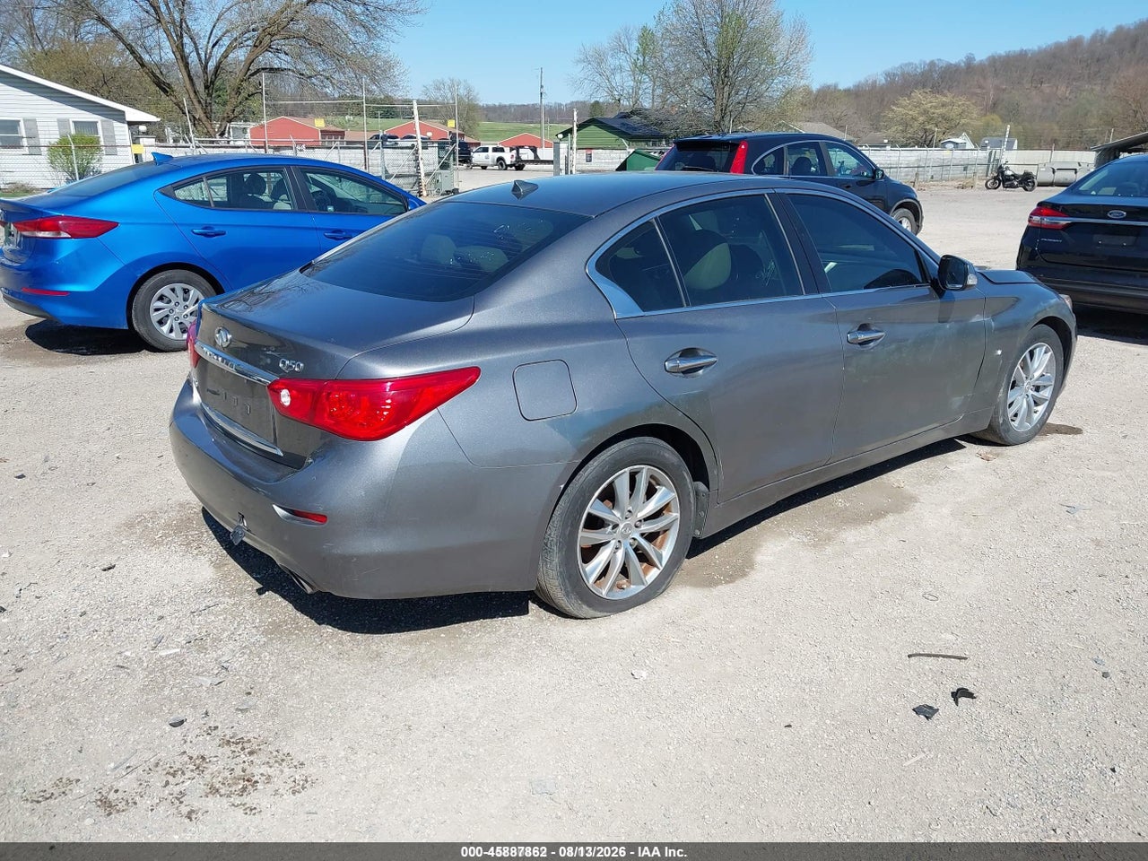 2015 INFINITI Q50 PREMIUM · 4/10
