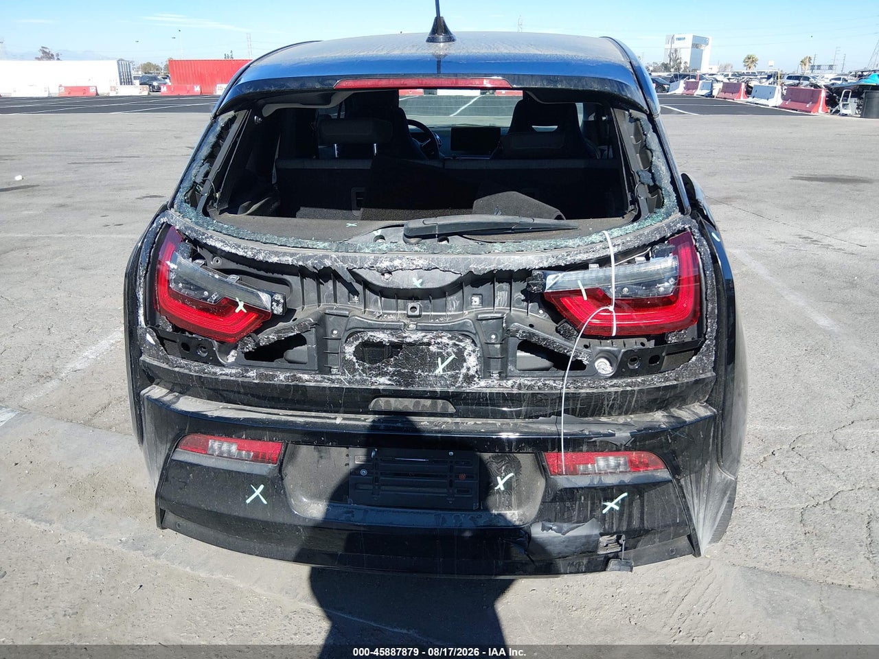 2016 BMW I3 BASE W/RANGE EXTENDER · 6/11