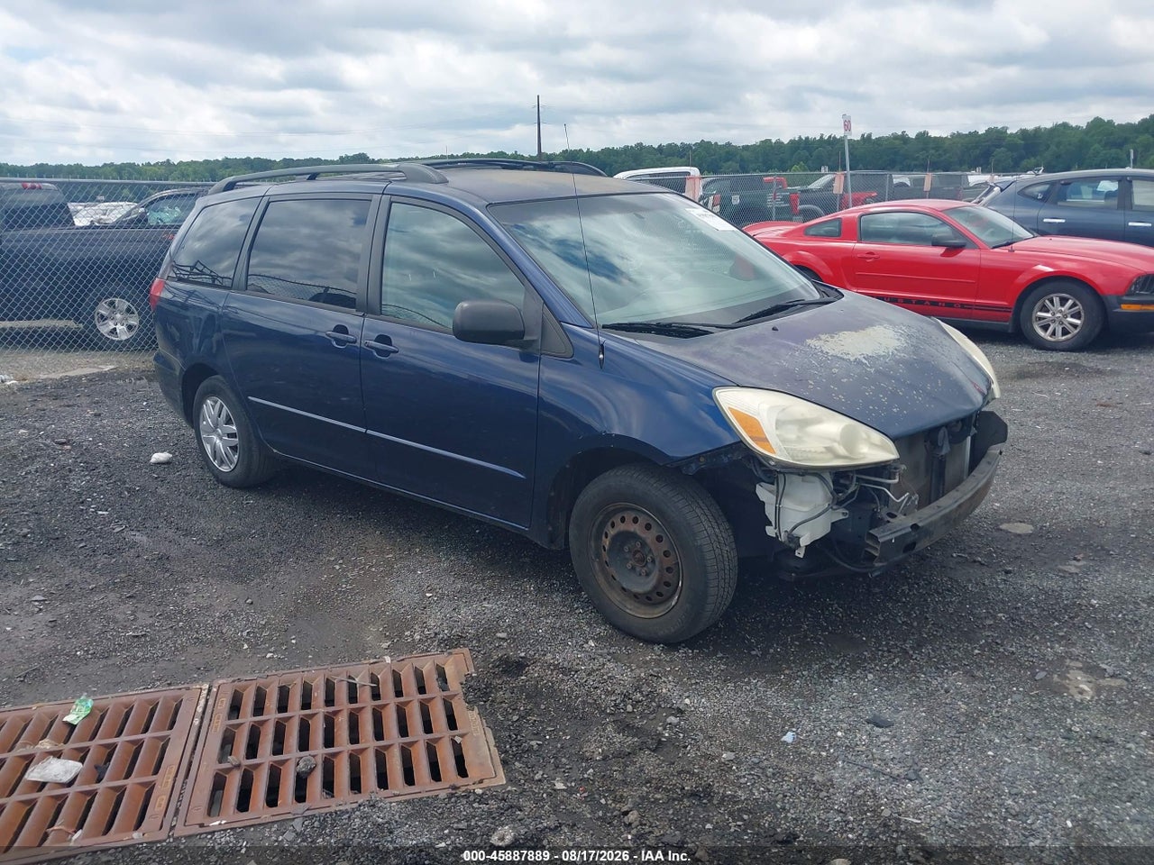 5TDZA23C85S****** · 2005 TOYOTA SIENNA LE