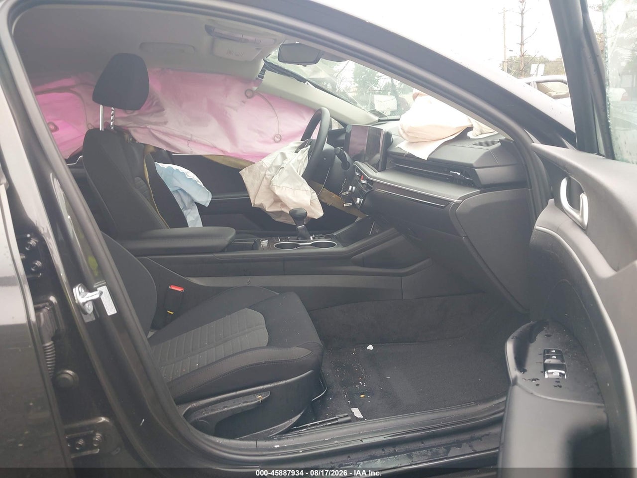 2026 KIA K5 LXS FWD · 5/11