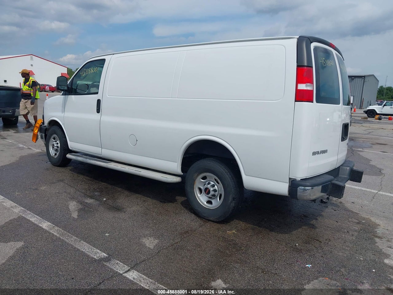 2022 GMC SAVANA 2500 WORK VAN · 3/11