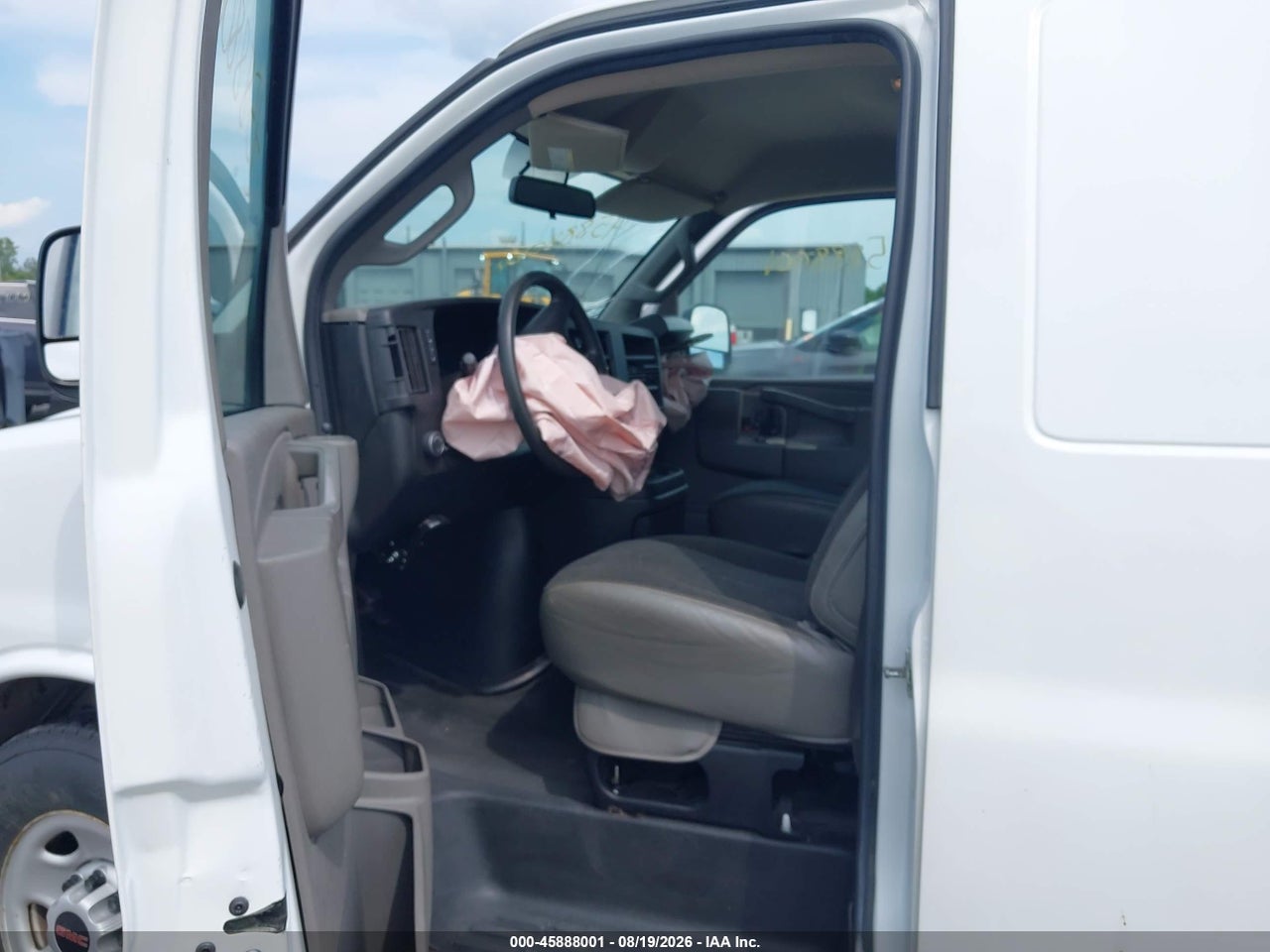 2022 GMC SAVANA 2500 WORK VAN · 5/11