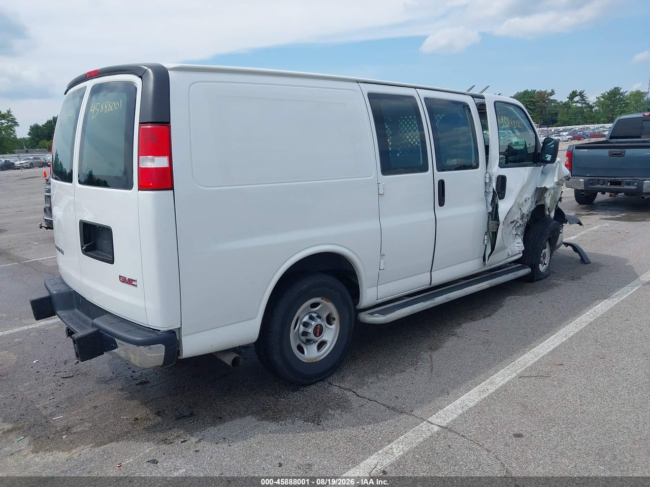 2022 GMC SAVANA 2500 WORK VAN · 4/11