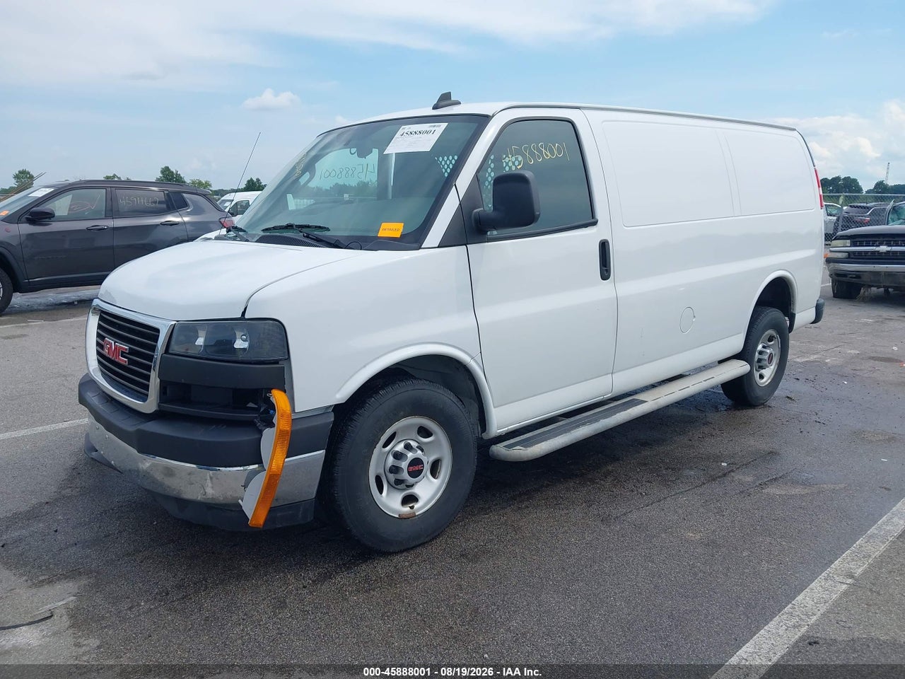 2022 GMC SAVANA 2500 WORK VAN · 2/11