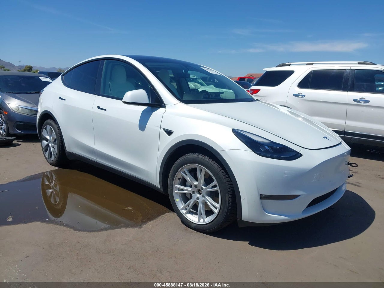 7SAYGDEEXPF****** · 2023 TESLA MODEL Y AWD/LONG RANGE DUAL MOTOR ALL-WHEEL DRIVE