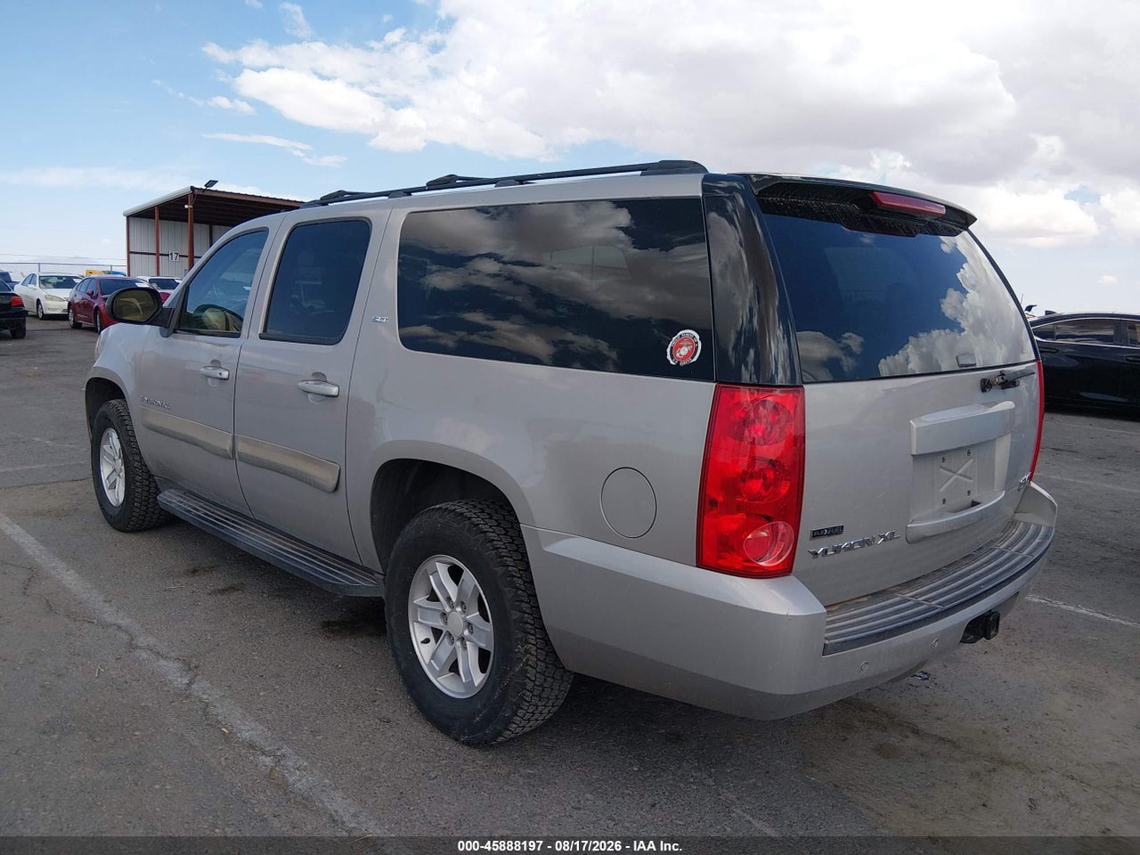 1GKFC36069J****** · 2009 GMC YUKON XL SLT W/4SB · 3/11