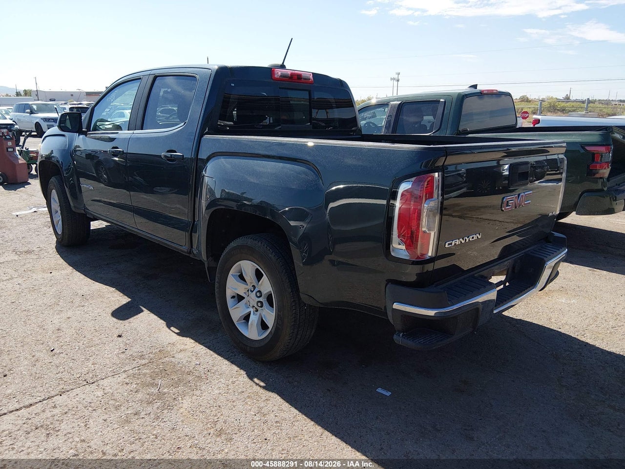 2017 GMC CANYON 2WD SLE · 3/11