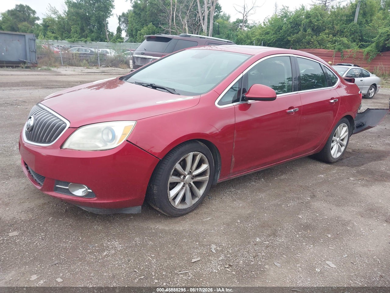 2013 BUICK VERANO LEATHER GROUP · 2/10